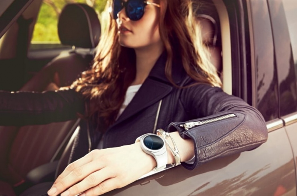   삼성 기어2 라이프스타일 이미지amsung-gear-s2._lifestyle  