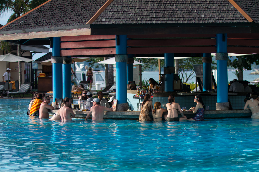 코타키나발루 여행(Travelogue to Kota Kinabalu) _ 수트라하버 리조트 31 수트라하버 퍼시픽 수영장