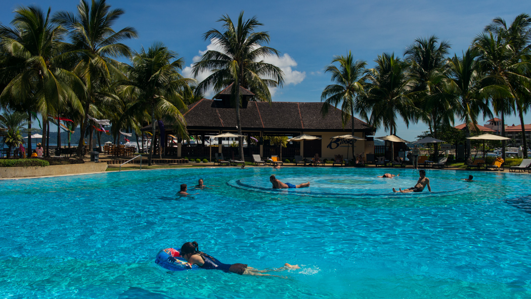 코타키나발루 여행(Travelogue to Kota Kinabalu) _ 수트라하버 리조트 37 수트라하버 퍼시픽 수영장