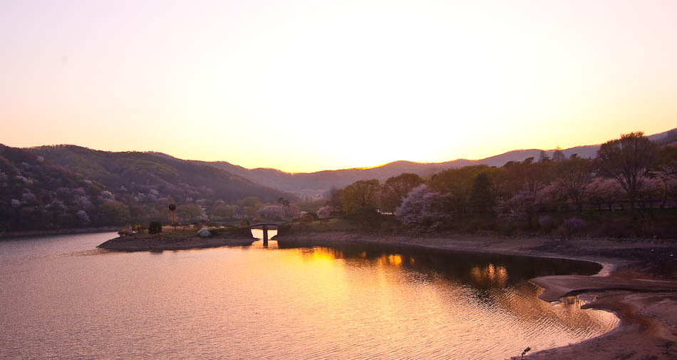 희원 앞 호수 풍경 30