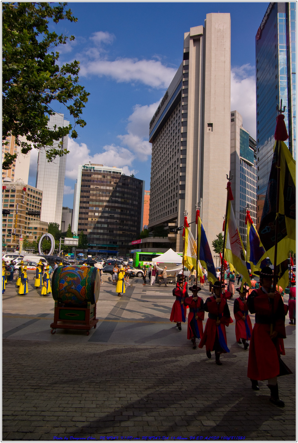 덕수궁 풍경 - 수문장 교체식의 위엄과 중화전이 아름다웠던 곳 30 덕수궁 수문장 교체식 세로사진