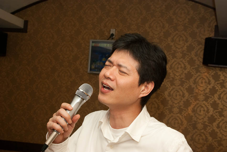 열정의 순간-디자인 품평 후 노래방에 가서 30