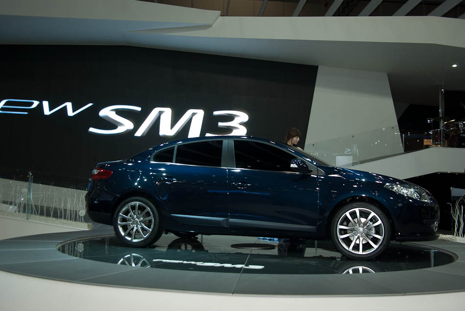 2009서울모터쇼 르노삼성 뉴SM3-7994.jpg