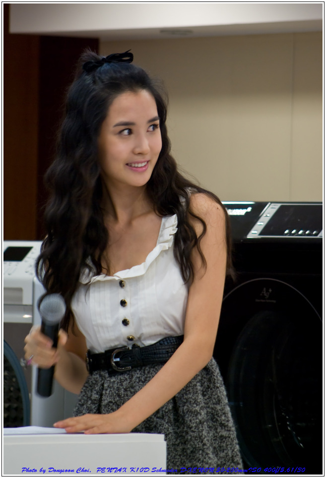 삼성 지펠 신제품 발표회장에서 한가인, 이다혜, 윤은혜 50 삼성 신제품 발표회에 참석한 이다혜씨