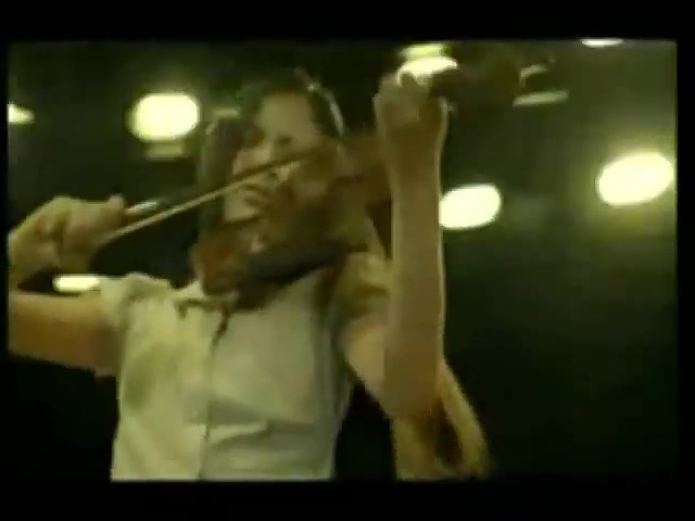 PANTENE A Very Touching Deaf Violinist Commercia  (480p).mp4_20150929_141759.578.jpg
