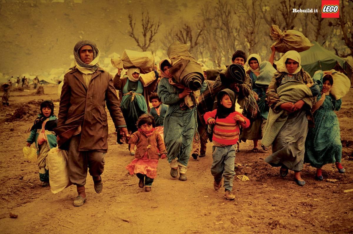 레고광고_Rebuilt it피난.jpg