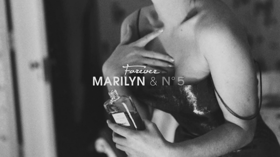 Chanel Perfume Commercial Ads - Marilyn and N°5(HD).mp4 (1080p).mp4_20151121_020214.671.jpg