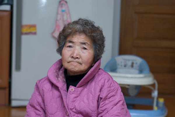 설날 풍경 - 춘천에서 27 설 엄마-6012.jpg