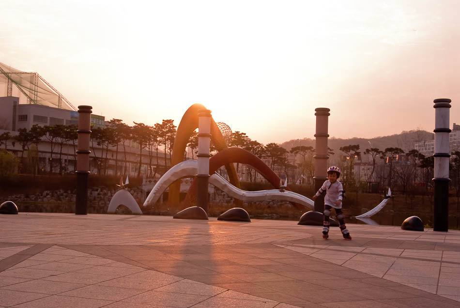 석양의 호수공원에서 26