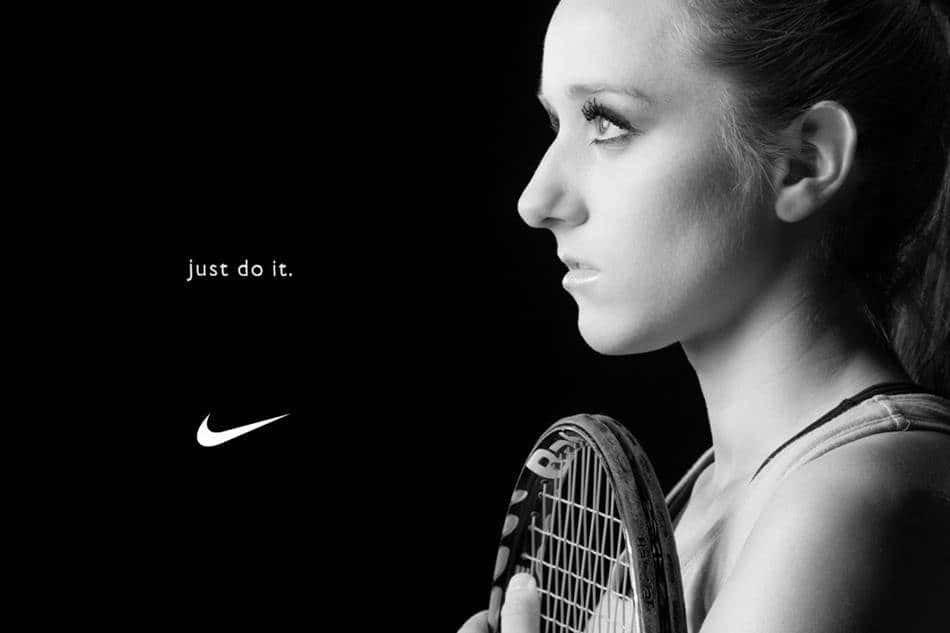 나이키 아마존 파트너쉽이 나이키 브랜딩에 미치는 영향_나이키  Nike Tennis Ad In the ad on the left