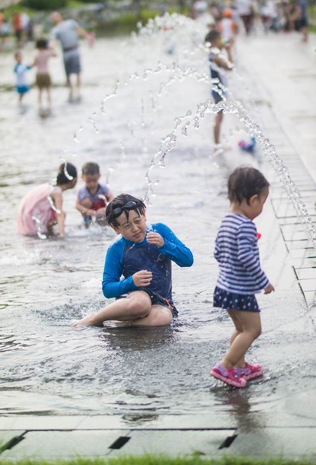 광교호수공원 풍경_물놀이-6932