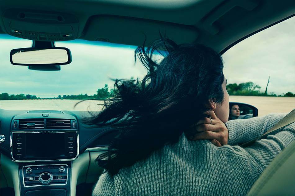 lincoln-continental-campaign-2017_%ec%95%a0%eb%8b%88-%eb%a0%88%eb%b3%b4%eb%b9%84%ec%b8%a0annie-leibovitz_07