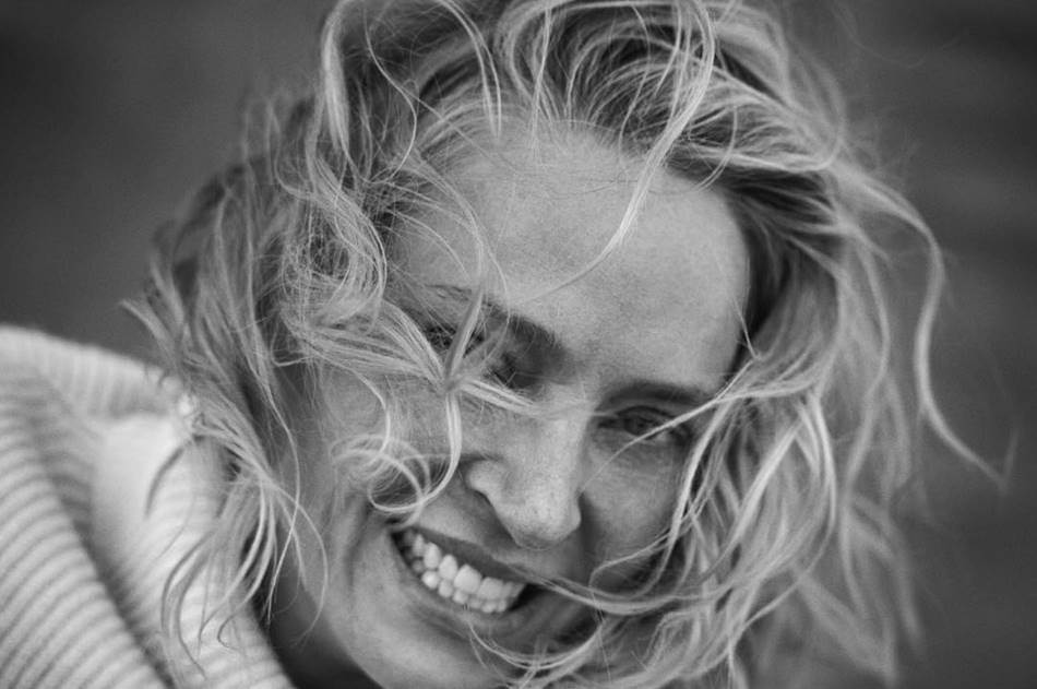 2017%eb%85%84-%ed%94%bc%eb%8d%b8%eb%a6%ac-%ec%ba%98%eb%a6%b0%eb%8d%94-calendar_2017_uma_thurman_2