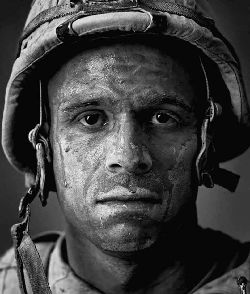  Official 2016 Jeep Super Bowl Commercial _ Portraits - YouTube (1080p).mp4_20161217_024358.967  