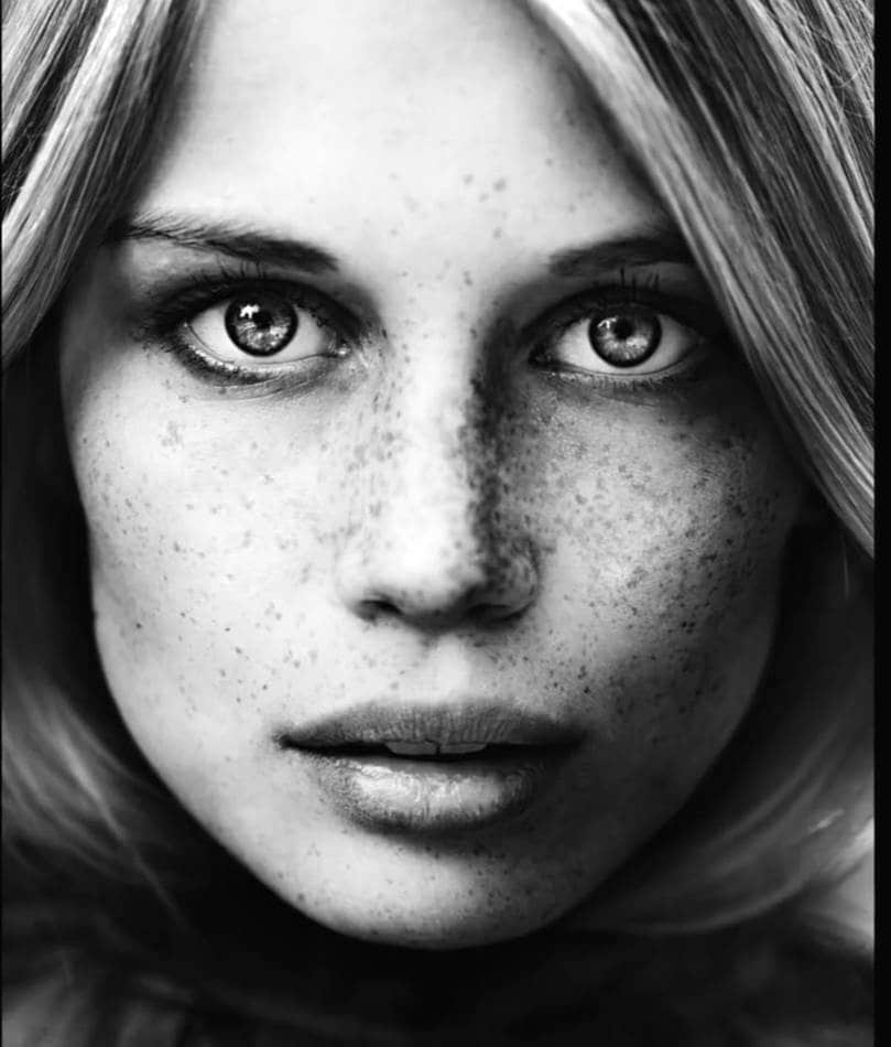  Official 2016 Jeep Super Bowl Commercial _ Portraits - YouTube (1080p).mp4_20161217_024358.967  