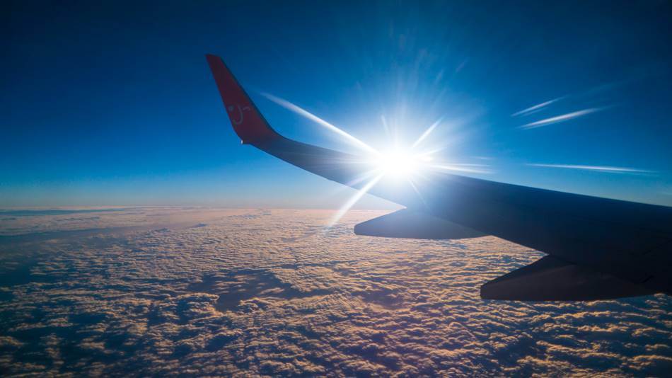 돌아오는 비행기에서 담아본 상공의 풍경