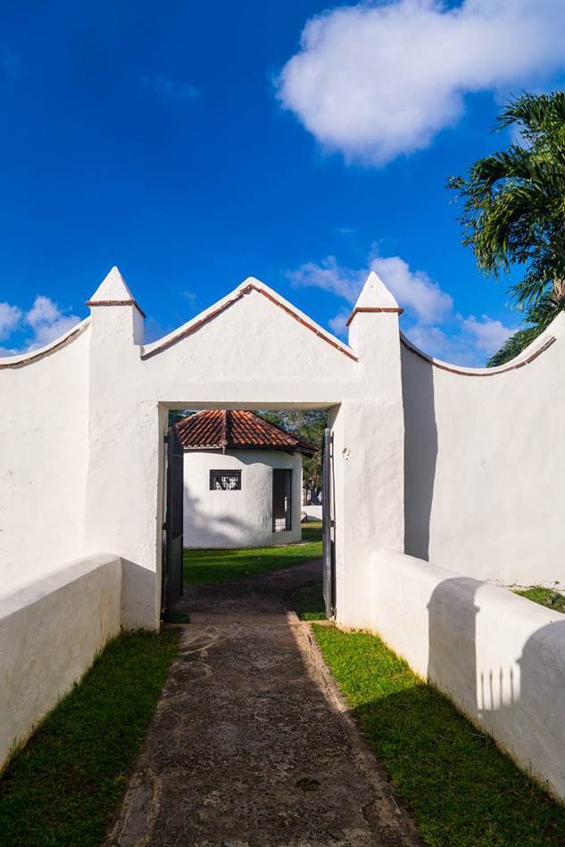 얼렁뚱땅 다녀온 괌(GUAM) 여행기 – 괌의 아픈 역사가 서려있는 스페인광장 45