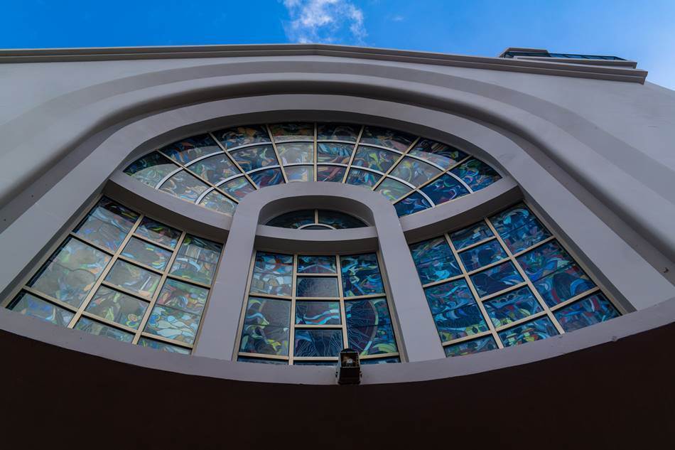 괌여행_아가나대성당_정면 스텐인드글라스-4212