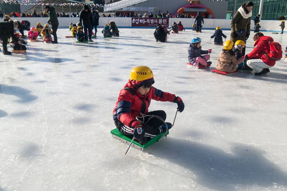 썰매는 타는 은결
