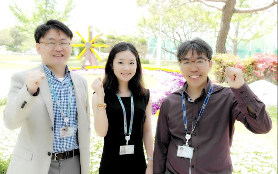 인터뷰를 마치고 최동순 양옥모 김경연