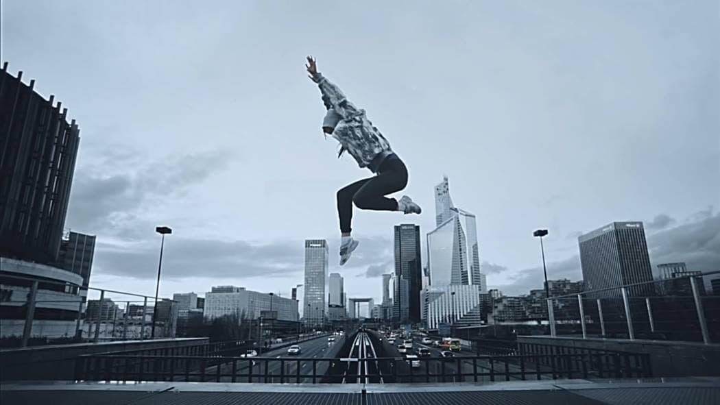 소니뮤직 MDR-1000X 아이유 광고 음악을 사랑하는 사람들을 위하여, for and by Music Lovers 광고 스틸컷26