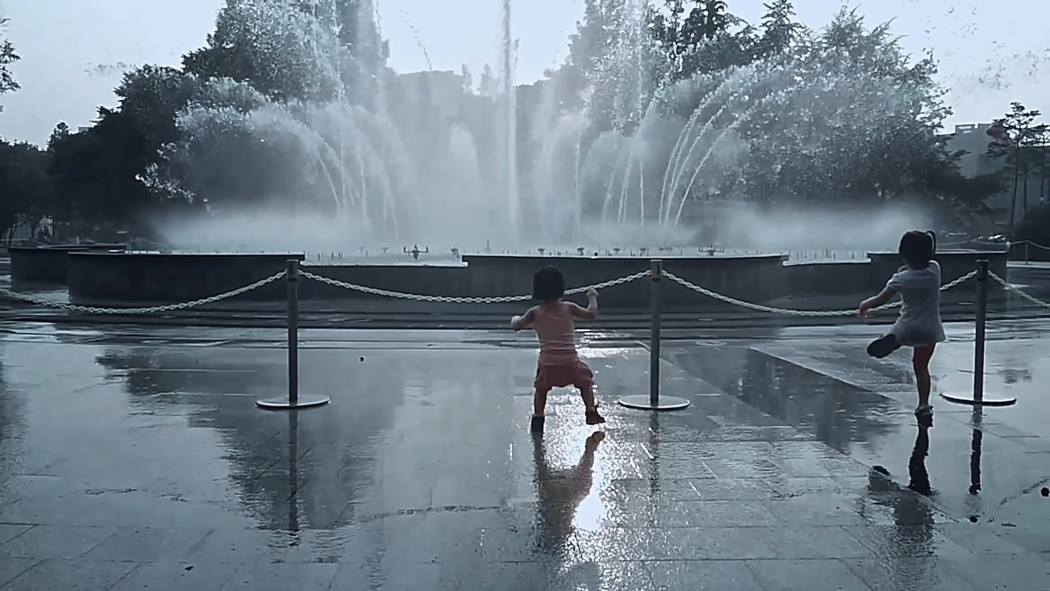 소니뮤직 MDR-1000X 아이유 광고 음악을 사랑하는 사람들을 위하여, for and by Music Lovers 광고 스틸컷28