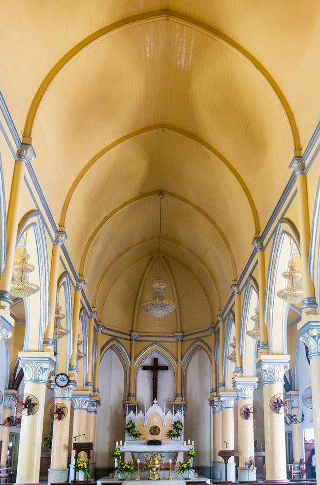 베트남 다낭 여행 - 다낭 대성당 내부 풍경