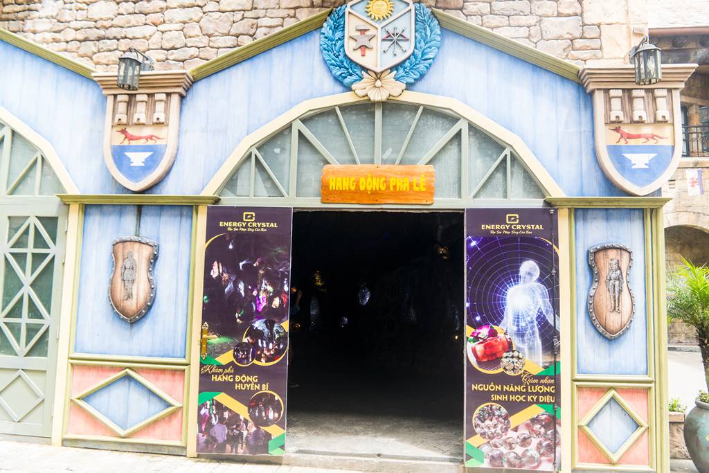 베트남 다낭 여행 - 바나 힐(Bana Hill) 수정 전시관-4283