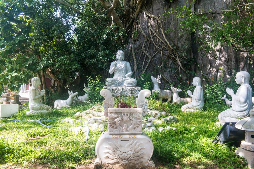 오행산(마블 마운틴) 링웅사(Chua Linh Ung, 靈應寺 영응사) 불상-5885