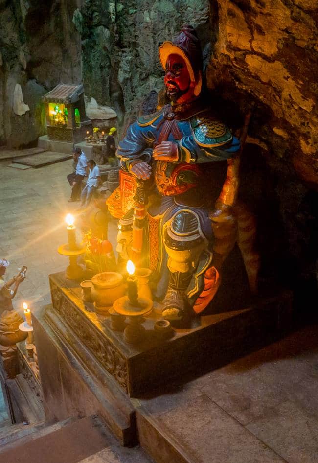 오행산(마블 마운틴) 후옌콩(Huyen Khong- 玄空) 동굴 내부