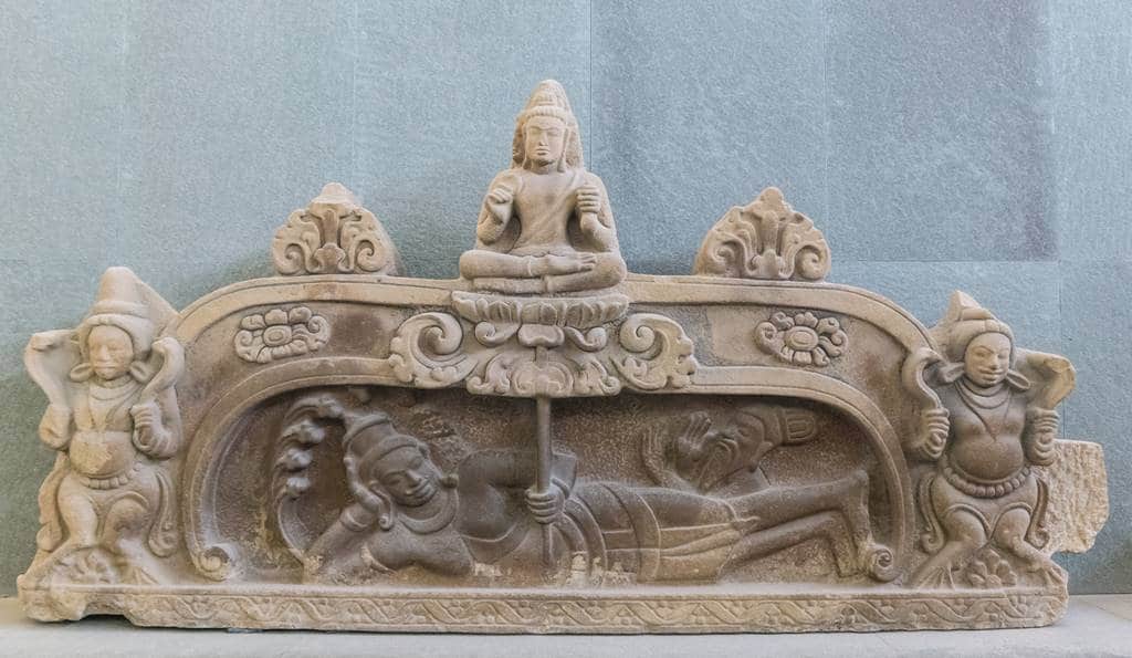 참 조각 박물관 조각품