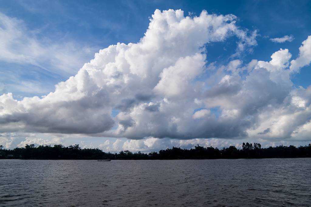 호이안 투몬강 멋진 구름 풍경