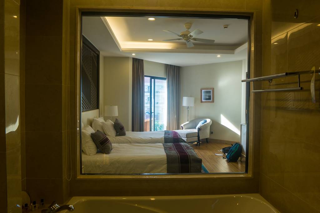 빈펄 호이안 룸 화장실에서 바랍 본 풍경-5805