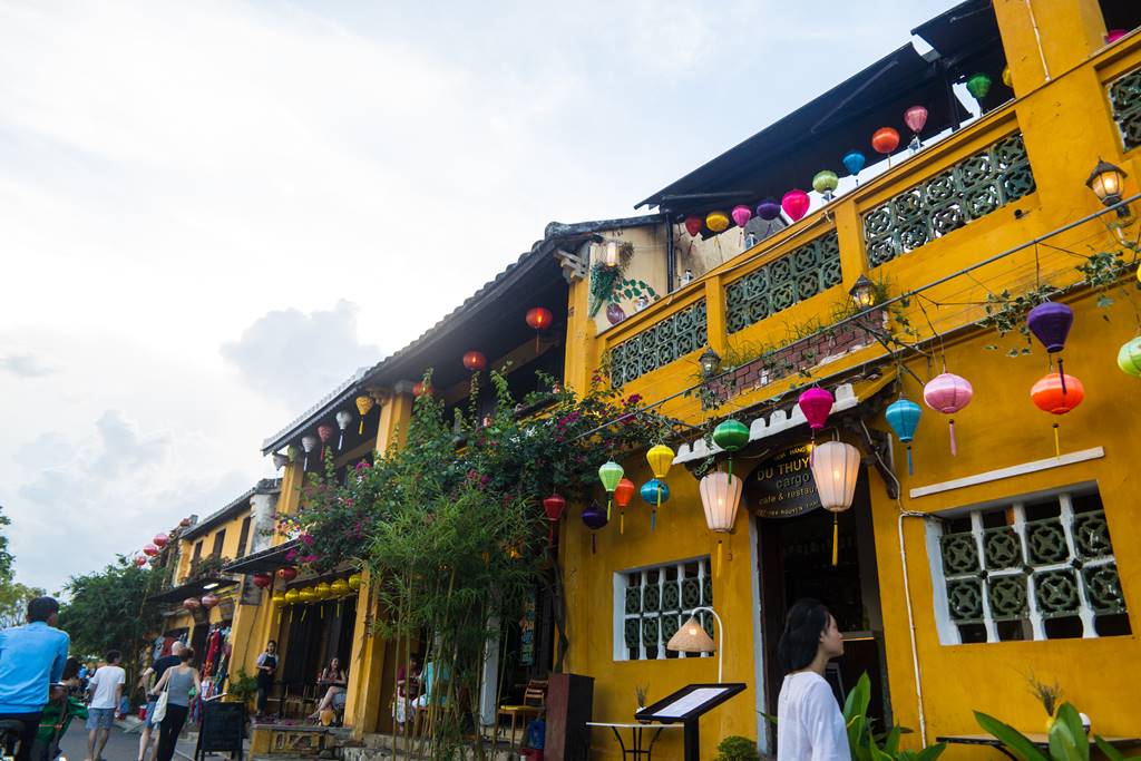 등이 있는 풍경 04