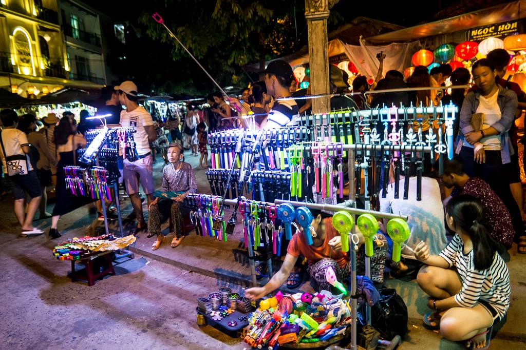 호이안 야시장 노점 09