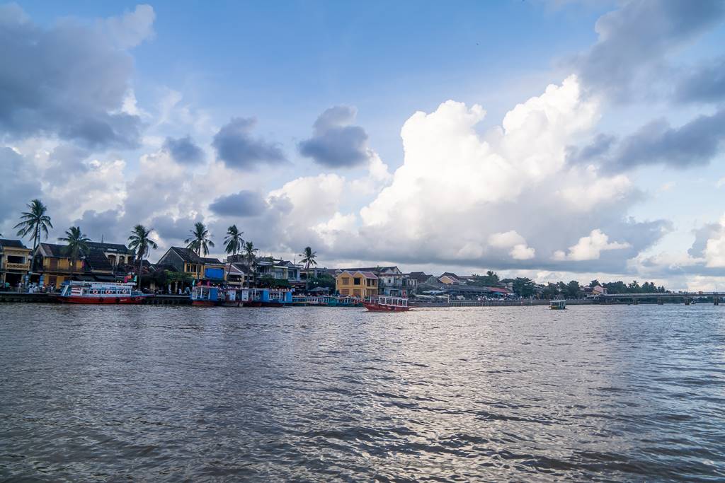 호이안 투몬강 풍경