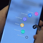 갤럭시노트8 사진에 글시를 입력하면 이를 움직이는 GIF로 만들어 주는 기능 삼성전자 제공