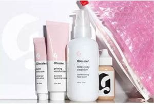 요즘 핫한 화장품 브랜드 글로시에(Glossie)가 업계를 뒤흔드는 차별화 요소 4가지 2