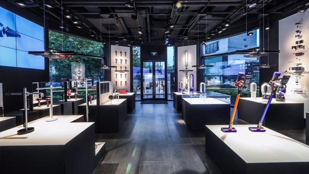 다이슨은 어떻게 아시아 시장을 휩쓸고 있는가? 중국에서 인도네시아까지 다이슨의 놀라운 성과를 살펴보다 19 다이슨 상하이 매장 dyson-demo-store-shanghai