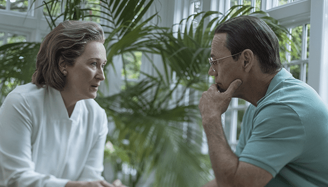 더 포스트 한장면 맥나라마 전 국방장관을 만나 따지는 캐서린