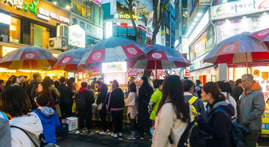 산타페 TM과 함께 벚꽃이 만발하던 어느 봄날의 부산 여행 42 부산여행_국제시장 아직도 줄서서 먹고 있는 씨앗 호떡-2177