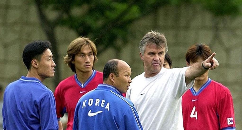 박항서 감독의 키를 알 수 있는 사진, 히딩크와 유상철 등 국 선수들