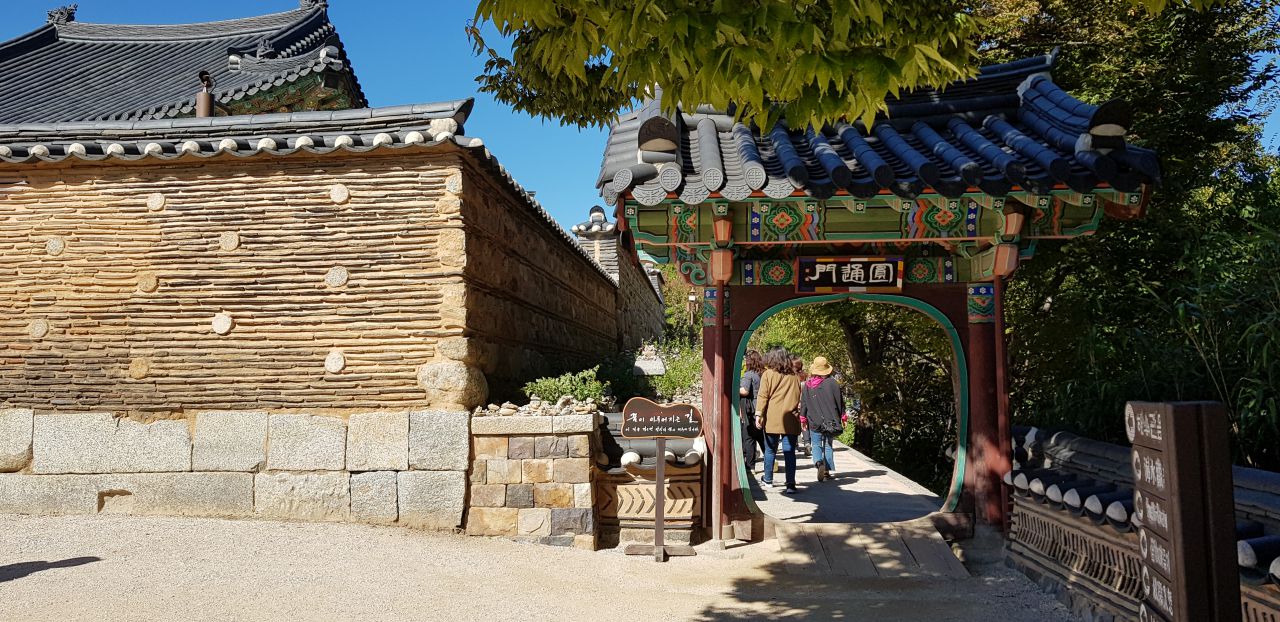 낙산사 경내, 원통문(圓通門)