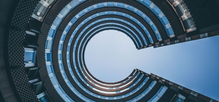 형이상학적 건물 이미지 low angle photography of architectural building, Image - dan schiumarini