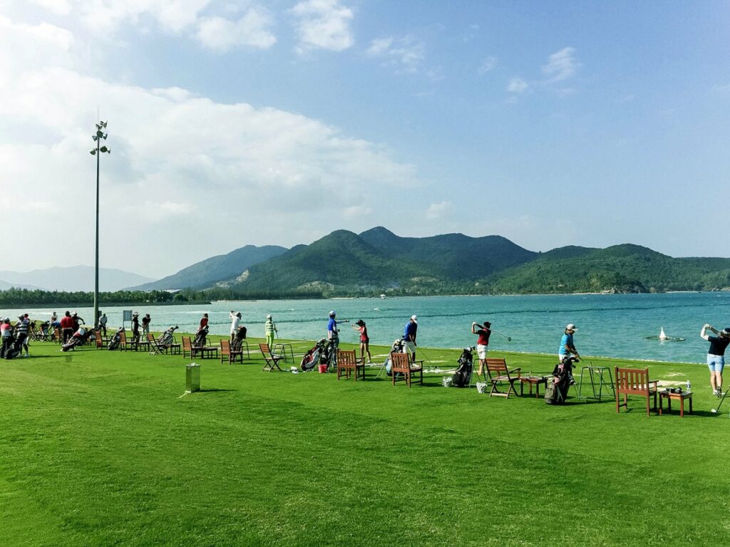 나트랑 다이아몬드 베이 골프클럽 드라이빙 레인지(Diamond Bay Golf and Villas Driving Range) 02