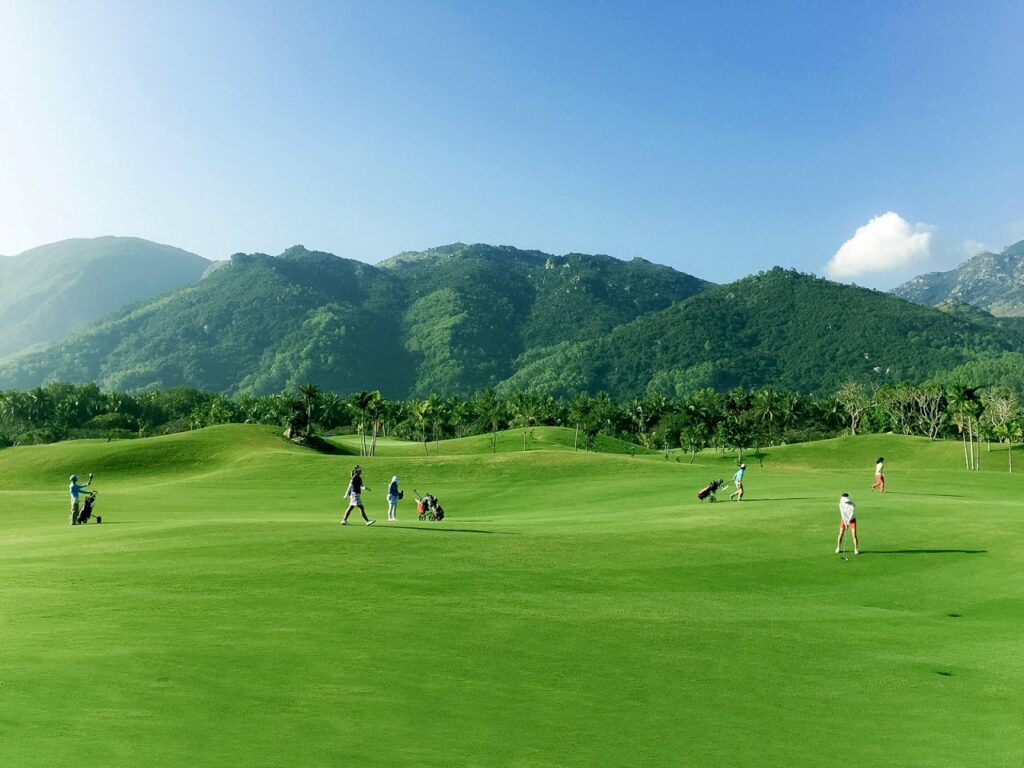 나트랑 다이아몬드 베이 골프클럽 필드 풍경(Diamond Bay Golf and Villas) 01