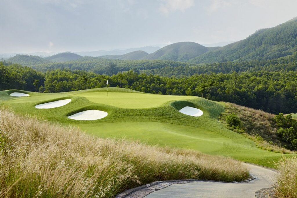 바나힐 골프클럽(Ba Na Hills Golf Club), BaNaHills_Hole12