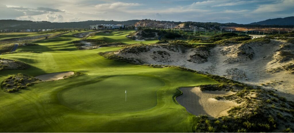 베트남 나트랑_KN 골프 링크스 깜란(Nha Trang KN GOLF LINKS Cam Ranh) about-cover---15.11