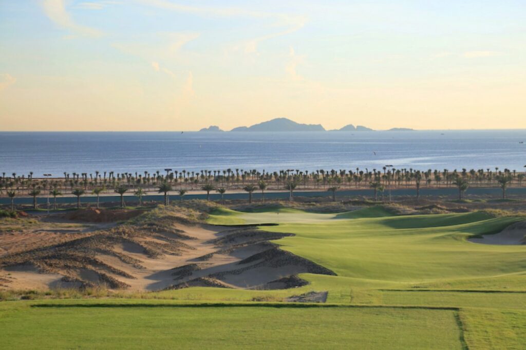 베트남 나트랑_KN 골프 링크스 깜란(Nha Trang KN GOLF LINKS Cam Ranh)_링크스 코스 15홀 camranh_15tee_6877-copy