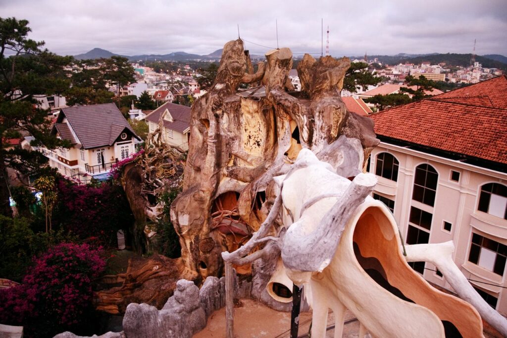 베트남 달랏 크레이지하우스, Image by ccdoh1